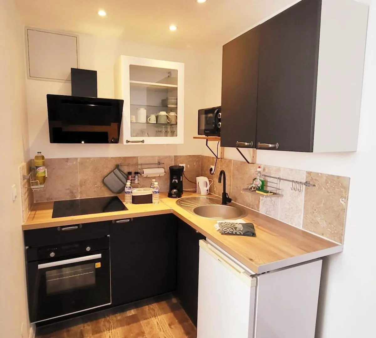 Daire Le Bartayres 1 T3 En Souplex, Terrasse, Centrale Lourdes